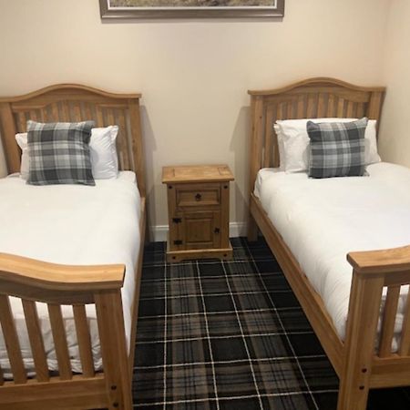 Waverley Inn Lodge Dingwall Eksteriør billede