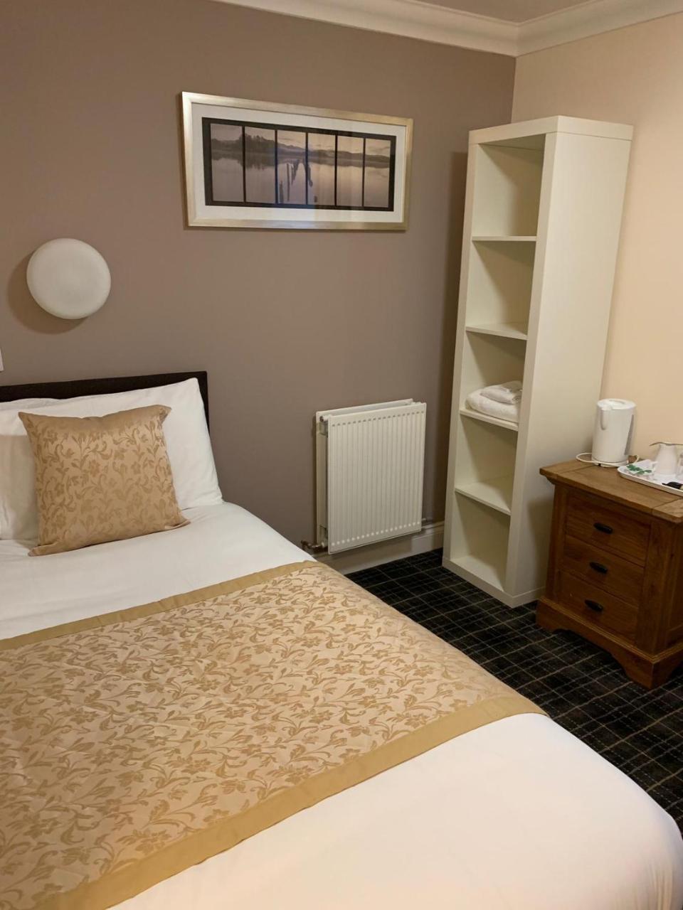 Waverley Inn Lodge Dingwall Eksteriør billede