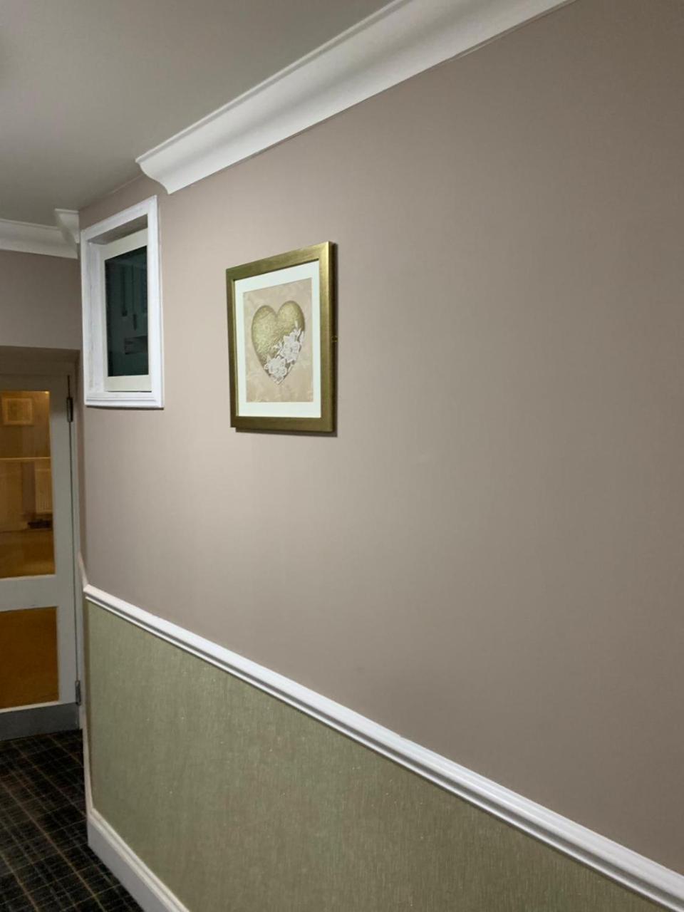 Waverley Inn Lodge Dingwall Eksteriør billede